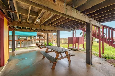 17423 Bristow Drive Galveston TX 77554