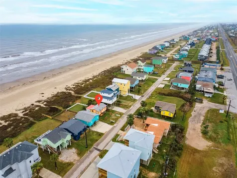 17423 Bristow Drive Galveston TX 77554
