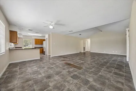 316 Rabbit Trail Lake Jackson TX 77566