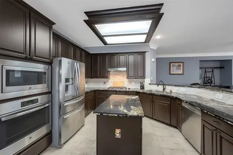 9407 Sundance Drive Pearland TX 77584
