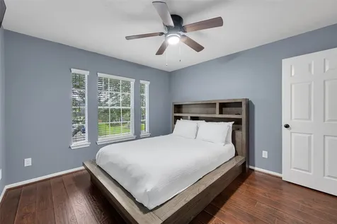 9407 Sundance Drive Pearland TX 77584