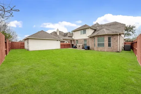 9407 Sundance Drive Pearland TX 77584