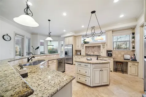 7843 Lakebrook Drive Missouri City TX 77459