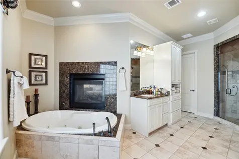 7843 Lakebrook Drive Missouri City TX 77459