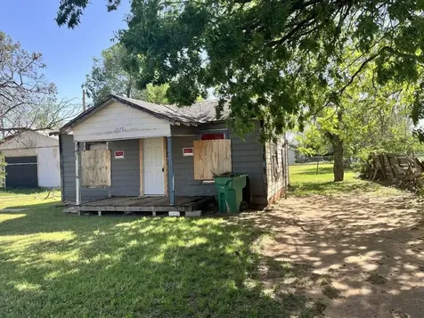 2517 Bowie Street Vernon TX 76384