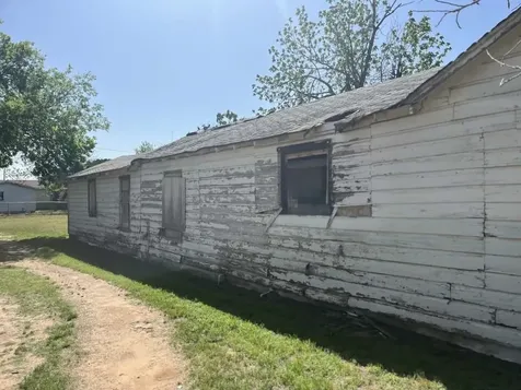 2517 Bowie Street Vernon TX 76384