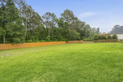 534 Black Bronco Road Magnolia TX 77354