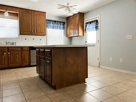 19778 County Road 377 Marquez TX 77865