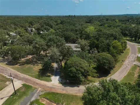 19778 County Road 377 Marquez TX 77865