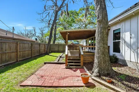 502 Tall Timber Drive West Columbia TX 77486