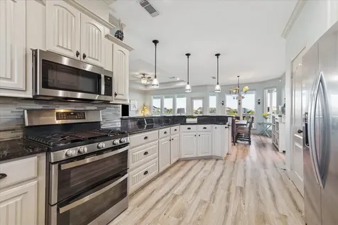 13522 Windlass Circle Drive Galveston TX 77554