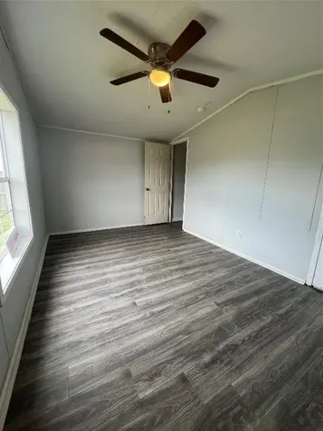 2525 Oyster Creek Bend Oyster Creek TX 77541