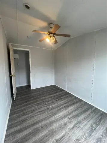 2525 Oyster Creek Bend Oyster Creek TX 77541