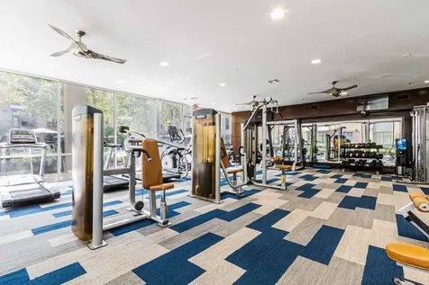 2525 S Voss Road 408 Houston TX 77057