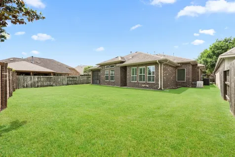 32711 Wingfoot Circle Fulshear TX 77441