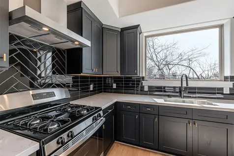 2318 Mills Street Houston TX 77026