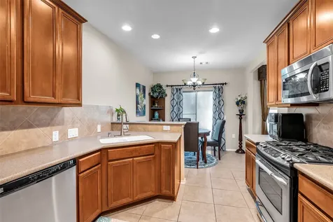 13600 Breton Ridge Street 24f Houston TX 77070