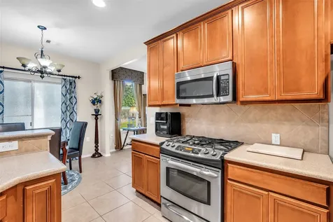 13600 Breton Ridge Street 24f Houston TX 77070