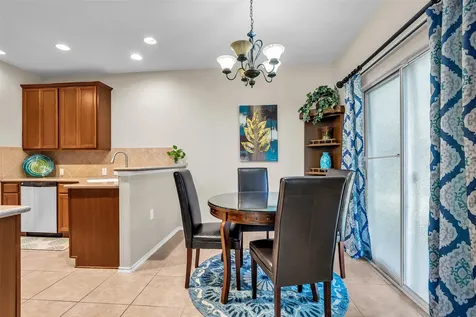 13600 Breton Ridge Street 24f Houston TX 77070