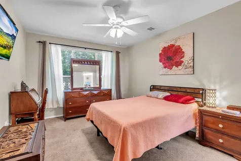 13600 Breton Ridge Street 24f Houston TX 77070