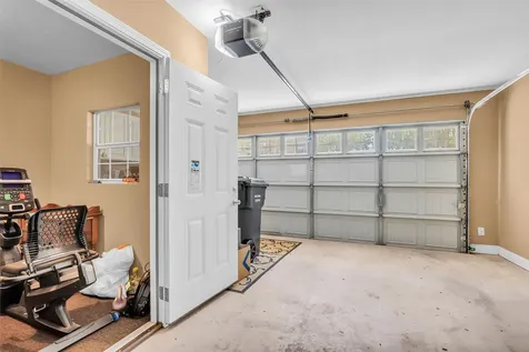 13600 Breton Ridge Street 24f Houston TX 77070