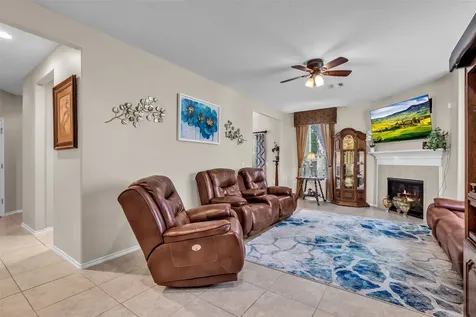 13600 Breton Ridge Street 24f Houston TX 77070
