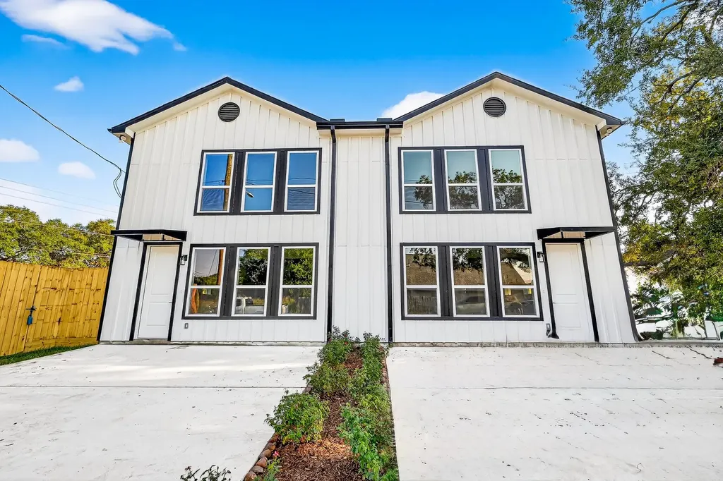 3826 Rosemont Street Houston TX 77051