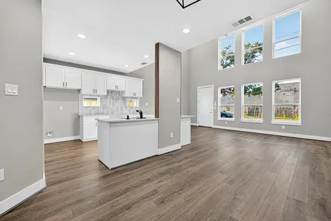 3826 Rosemont Street Houston TX 77051