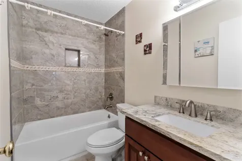 16319 Pitch Pine Drive Houston TX 77070