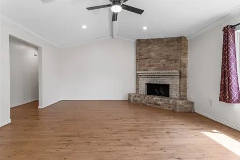 16319 Pitch Pine Drive Houston TX 77070