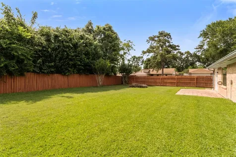 16319 Pitch Pine Drive Houston TX 77070