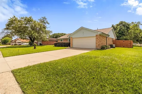 16319 Pitch Pine Drive Houston TX 77070