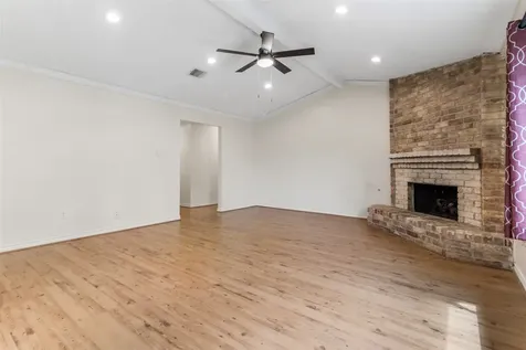 16319 Pitch Pine Drive Houston TX 77070