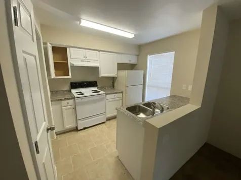 3900 Woodchase Drive 123 Houston TX 77042