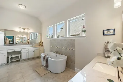 8020 Serenity Drive Pearland TX 77584