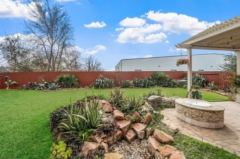 8020 Serenity Drive Pearland TX 77584