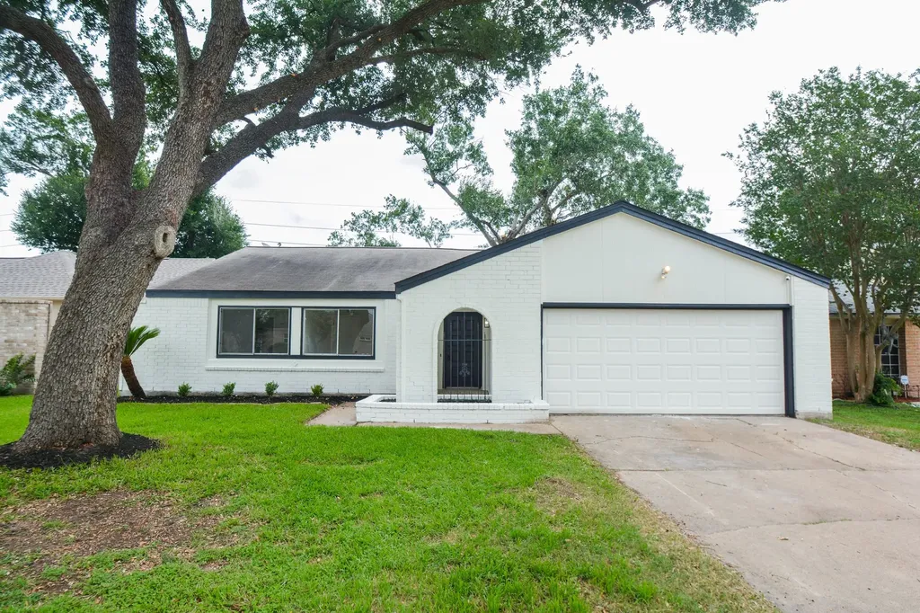 6718 Stonewater Houston TX 77084