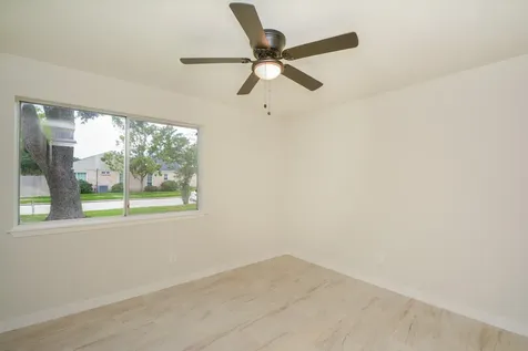6718 Stonewater Houston TX 77084