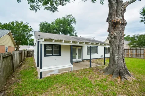 6718 Stonewater Houston TX 77084