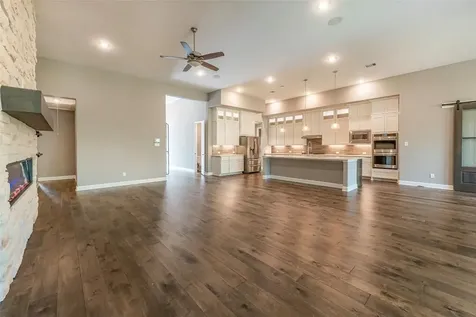 1050 Groveton Ridge Lane Pinehurst TX 77362