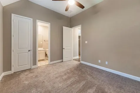 1050 Groveton Ridge Lane Pinehurst TX 77362