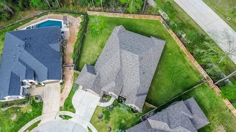 1050 Groveton Ridge Lane Pinehurst TX 77362