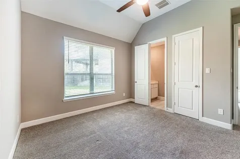 1050 Groveton Ridge Lane Pinehurst TX 77362