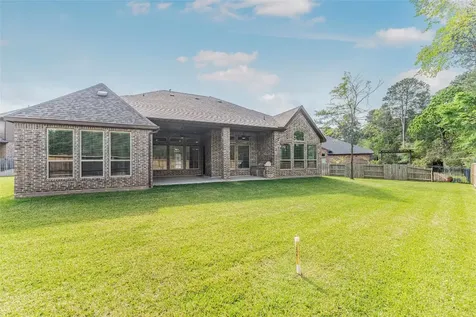 1050 Groveton Ridge Lane Pinehurst TX 77362