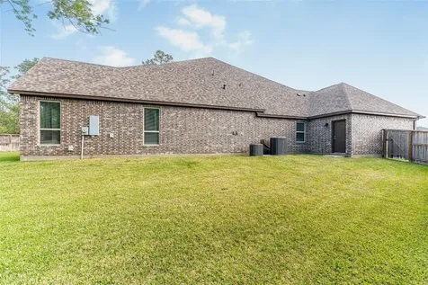 1050 Groveton Ridge Lane Pinehurst TX 77362