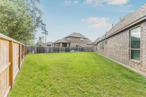 1050 Groveton Ridge Lane Pinehurst TX 77362