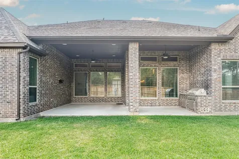 1050 Groveton Ridge Lane Pinehurst TX 77362