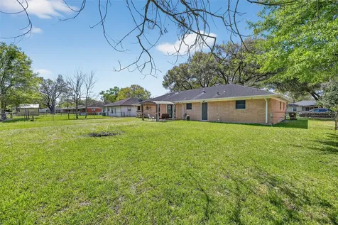 1215 Lawrence Street Rosenberg TX 77471