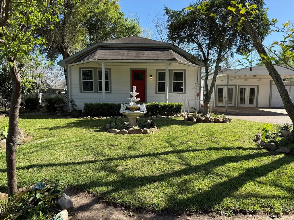 1415 Edgewood Drive Richmond TX 77406