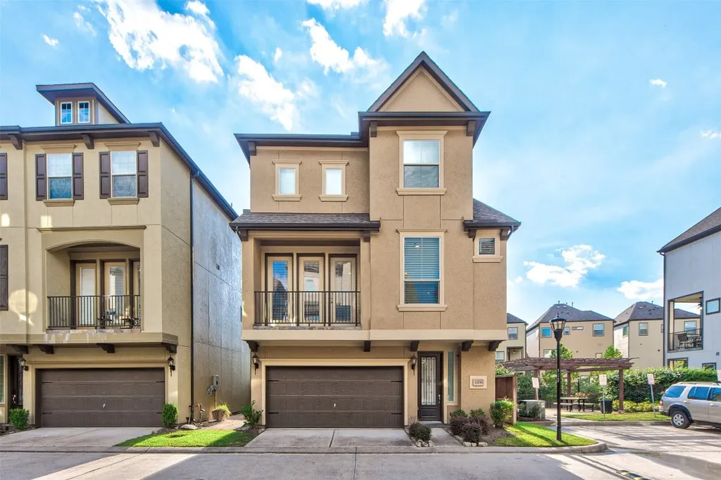 12258 Oxford Crescent Circle Houston TX 77082